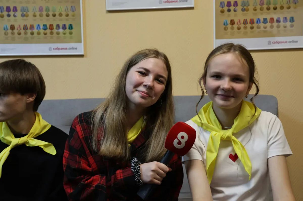 Сегодня «8 канал» посетили победители конкурса на лучший видеоролик — ребята, отдыхающие в детском оздоровительном лагере ГУФСИН России по Красноярскому краю «Республика Солнечная» Сегодня «8 канал» посетили победители конкурса на лучший видеоролик — ребята, отдыхающие в детском оздоровительном лагере ГУФСИН России по Красноярскому краю «Республика Солнечная»
