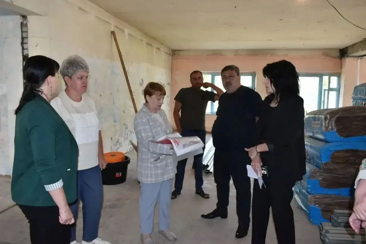 В Назаровском округе продолжаются ремонты объектов культуры В Назаровском округе продолжаются ремонты объектов культуры