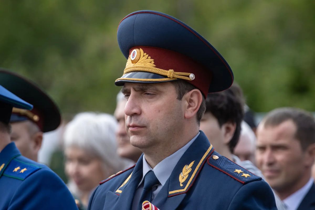 Сегодня день рождения отмечает начальник ГУФСИН России по Красноярскому краю генерал-лейтенант внутренней службы Антон Анатольевич Ефаркин! Сегодня день рождения отмечает начальник ГУФСИН России по Красноярскому краю генерал-лейтенант внутренней службы Антон Анатольевич Ефаркин!