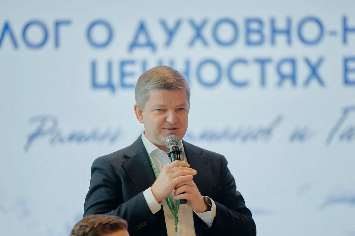 Арт-кластер «Таврида» запускает питчинг кинопроектов, посвященных единству народов России Арт-кластер «Таврида» запускает питчинг кинопроектов, посвященных единству народов России