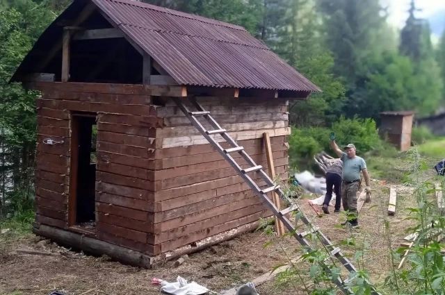 Таёжная отшельница Агафья Лыкова попросила новых коз Таёжная отшельница Агафья Лыкова попросила новых коз