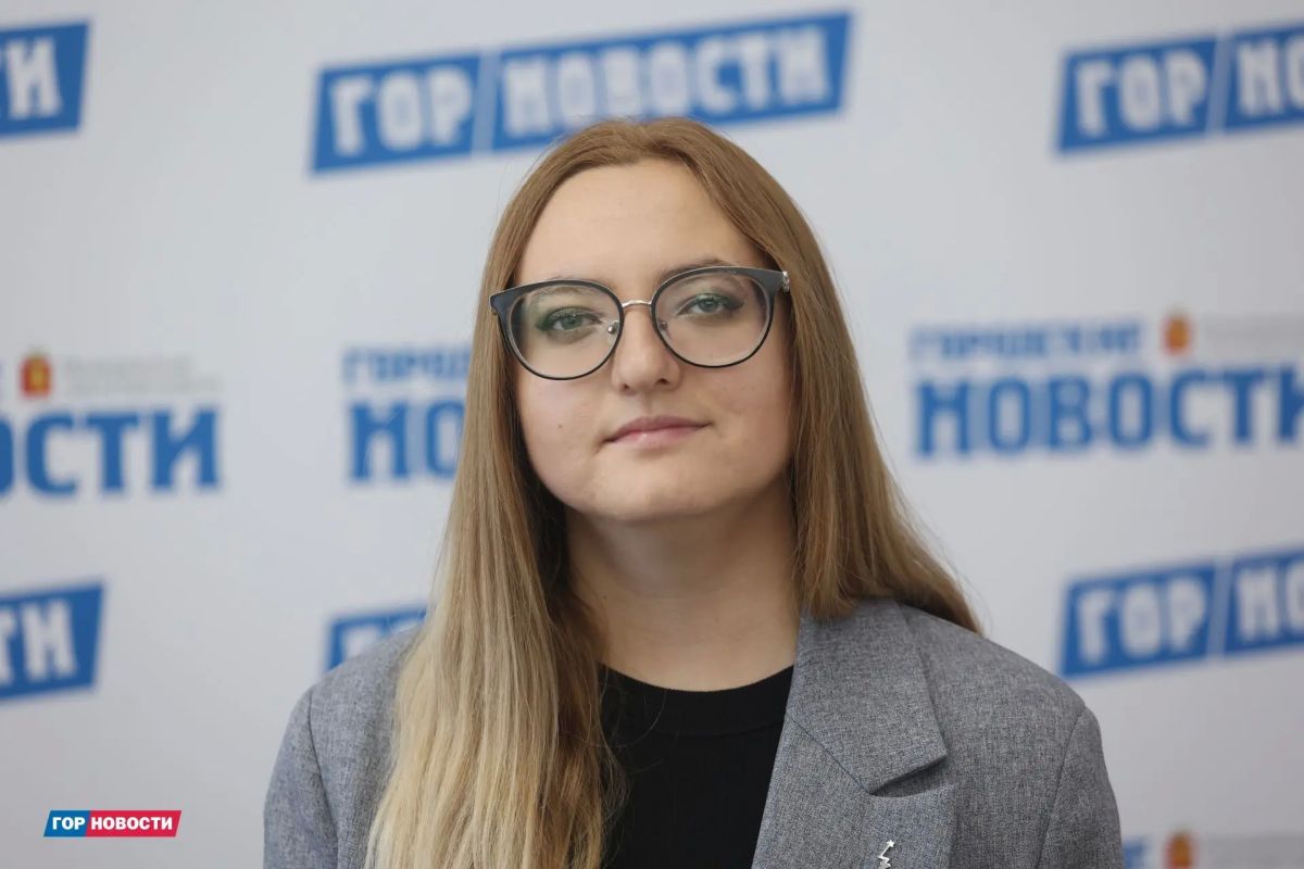 Красноярка Юлия Садовникова поет с SHAMANом и помогает людям с особыми потребностями