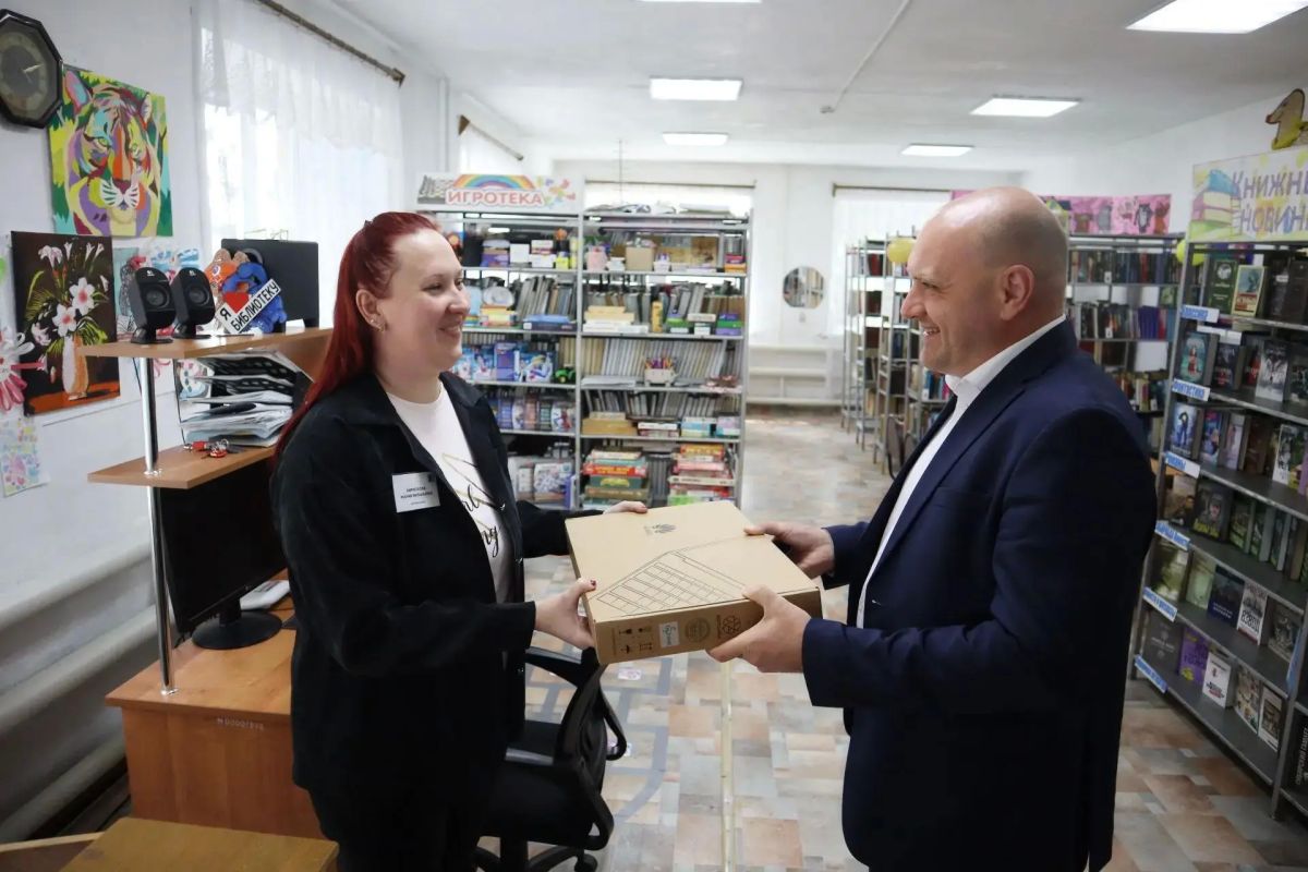В Александровской сельской библиотеке цифровое обновление В Александровской сельской библиотеке цифровое обновление