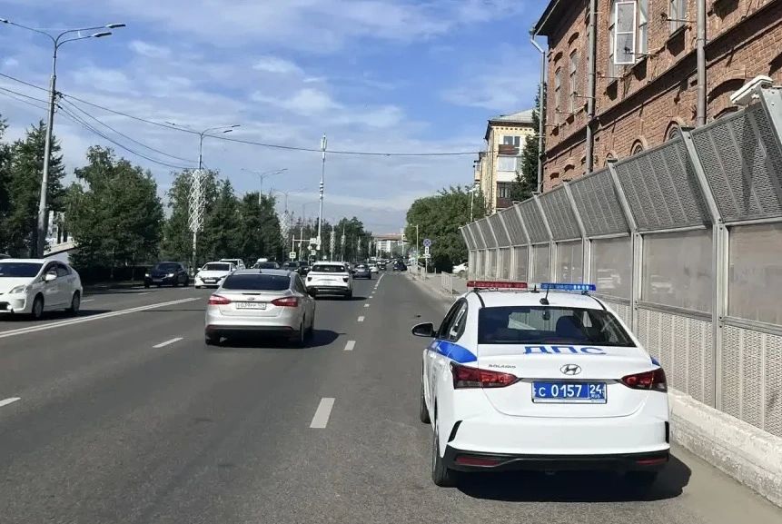 В предстоящие выходные сотрудники полка ДПС усилят контроль на дорогах краевого центра