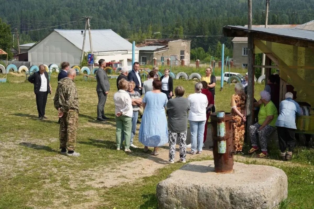 Подготовка к отопительному сезону, отвод воды и ямочный ремонт дорог – план ближайших действий наметили с жителями самых западных территорий большого Красноярска Подготовка к отопительному сезону, отвод воды и ямочный ремонт дорог – план ближайших действий наметили с жителями самых западных территорий большого Красноярска