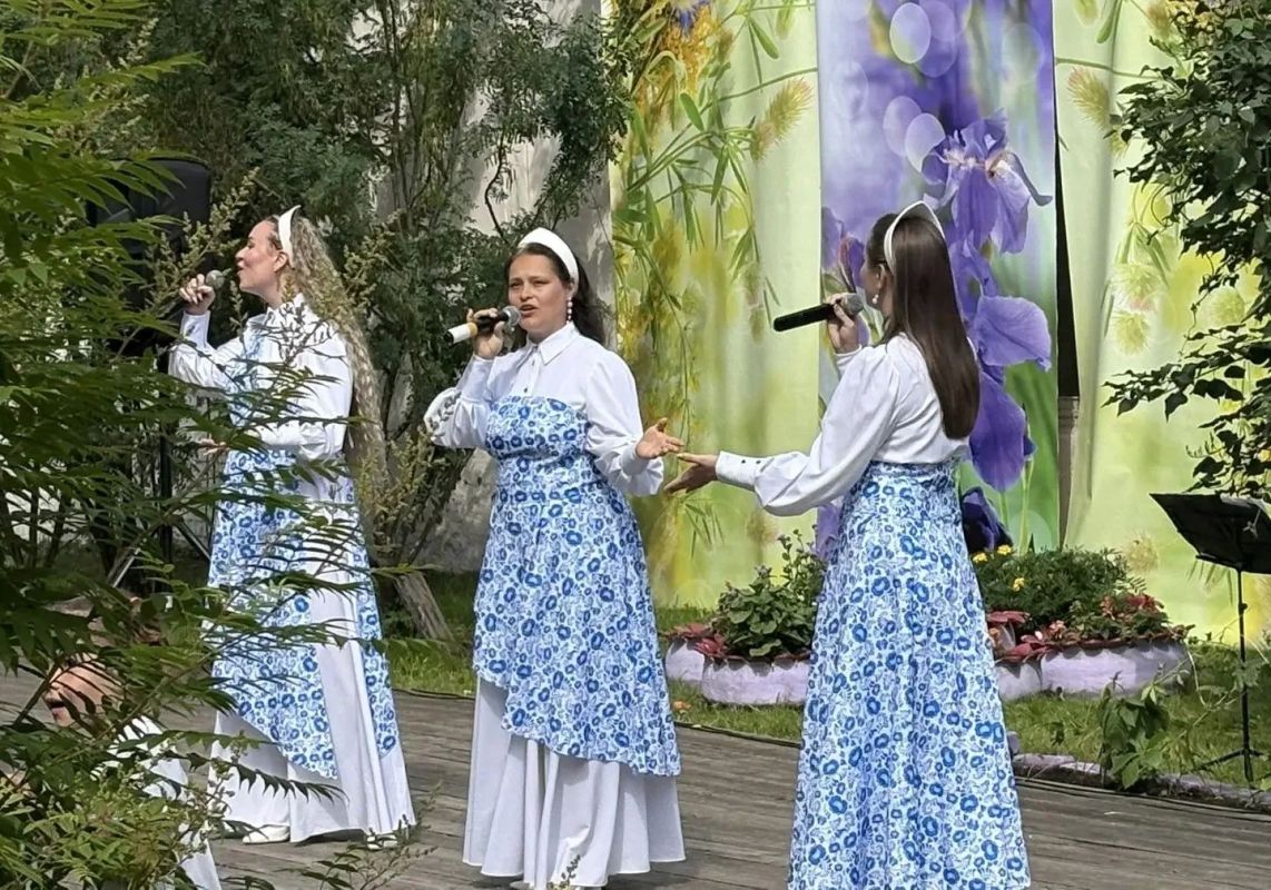 С юбилеем, Горячегорск! . Для всех жителей Горячегорска 25 июля было особенным днем – они праздновали 70-летие со дня основания поселка С юбилеем, Горячегорск! . Для всех жителей Горячегорска 25 июля было особенным днем – они праздновали 70-летие со дня основания поселка