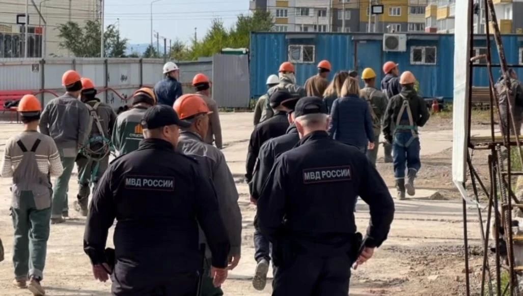 В Красноярском крае полицейские пресекли 179 нарушений миграционного законодательства В Красноярском крае полицейские пресекли 179 нарушений миграционного законодательства