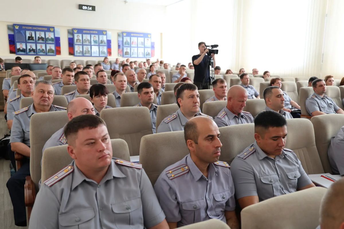 В ГУФСИН России по Красноярскому краю вручили награды журналистам краевых средств массовой информации В ГУФСИН России по Красноярскому краю вручили награды журналистам краевых средств массовой информации