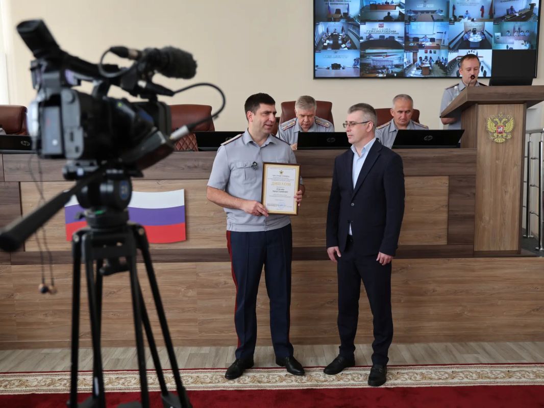 В ГУФСИН России по Красноярскому краю вручили награды журналистам краевых средств массовой информации