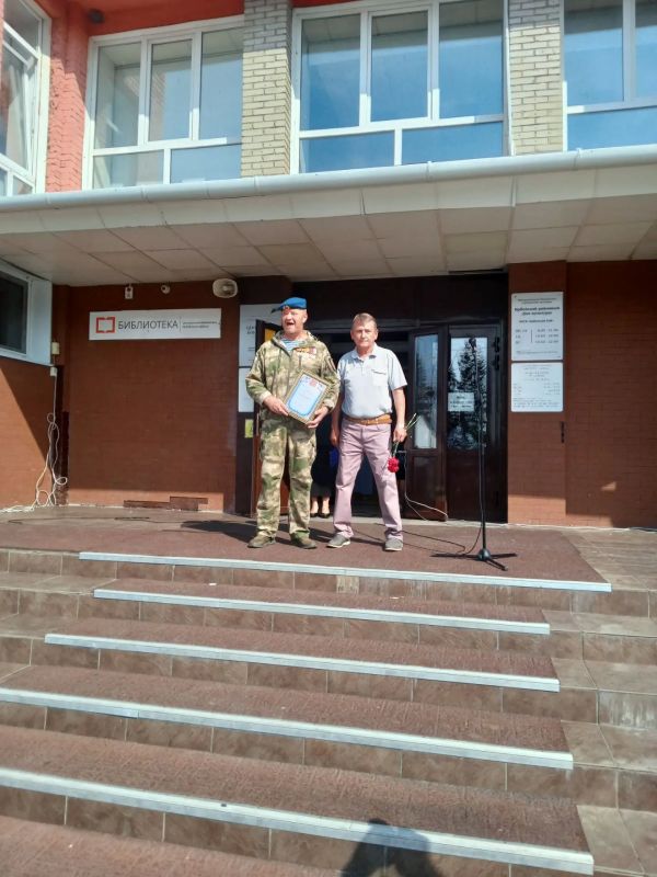 День войск дяди Васи. Сегодня, 2 августа, десантники Ирбейско-Саянского округа празднуют день Воздушно-десантных войск День войск дяди Васи. Сегодня, 2 августа, десантники Ирбейско-Саянского округа празднуют день Воздушно-десантных войск