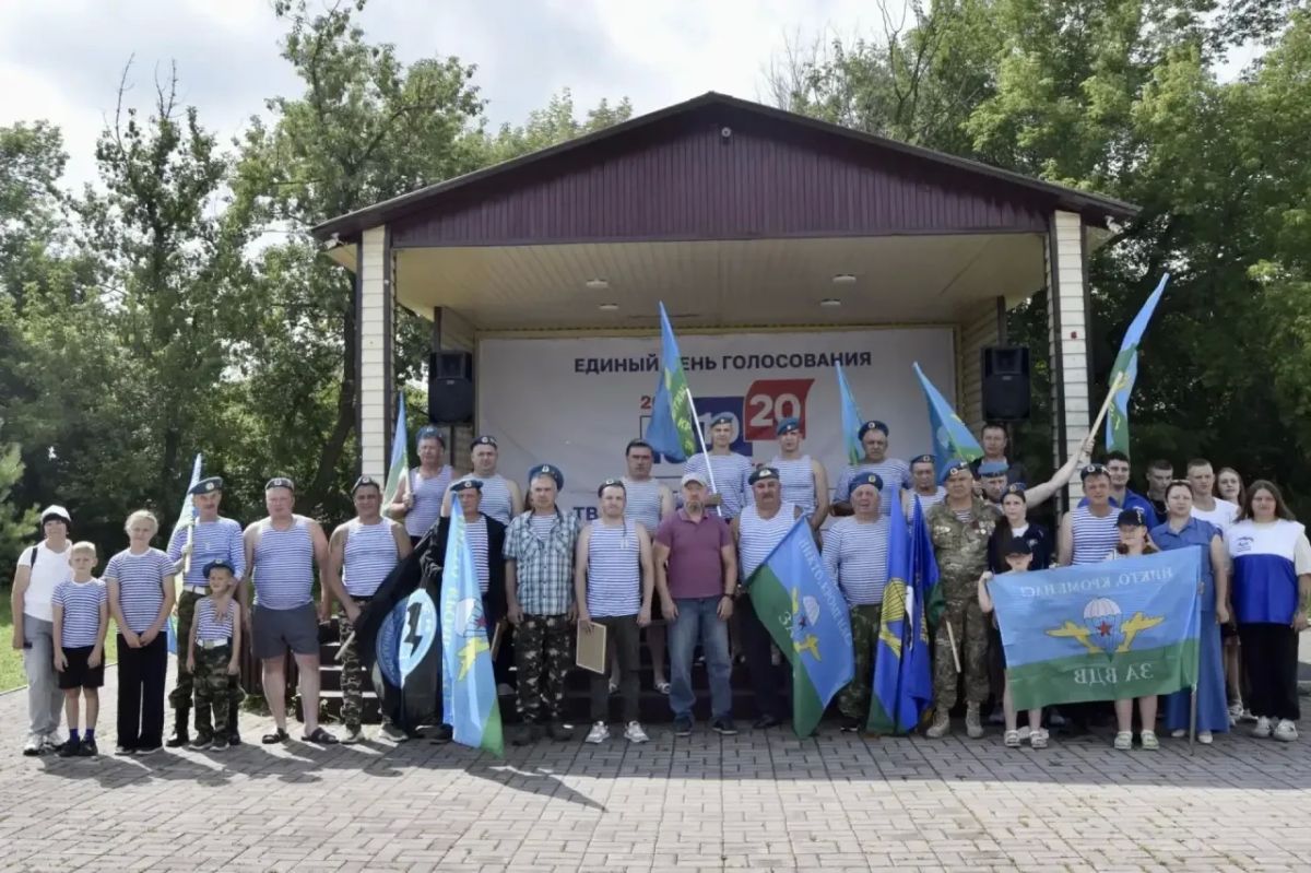 С Днём ВДВ! Поздравляю всех, кто носит голубой берет с честью и достоинством!