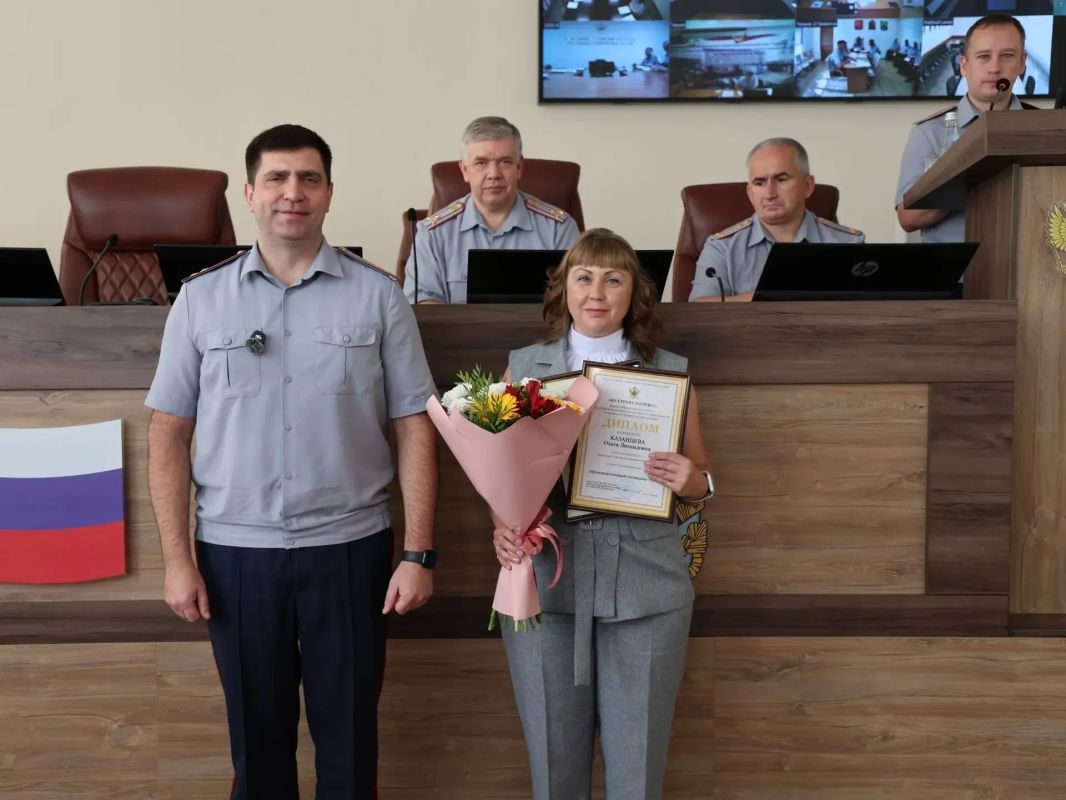 Журналисты государственных СМИ Красноярского края вошли в число победителей профессионального конкурса ФСИН «На страже порядка» Журналисты государственных СМИ Красноярского края вошли в число победителей профессионального конкурса ФСИН «На страже порядка»