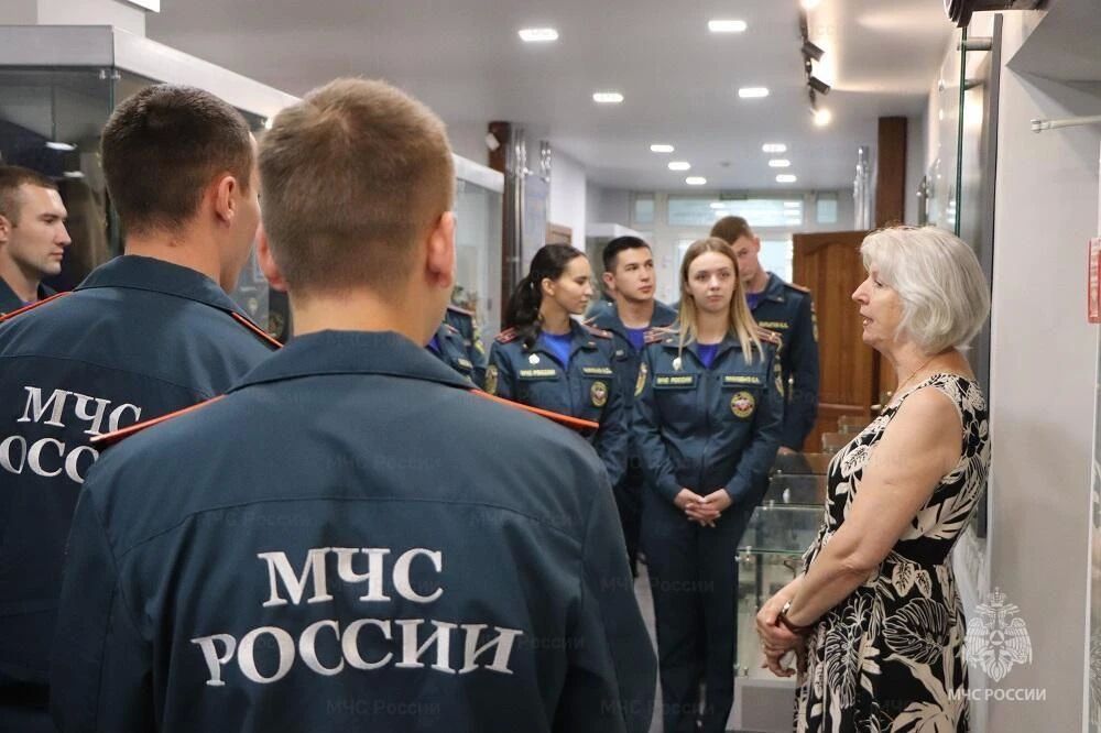Стартовал учебно-методический сбор с выпускниками образовательных организаций МЧС России Стартовал учебно-методический сбор с выпускниками образовательных организаций МЧС России