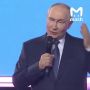 Путин! Путин! Путин! — так дети встретили президента России на закрытии Всероссийского конкурса "Большая перемена" в Красноярске