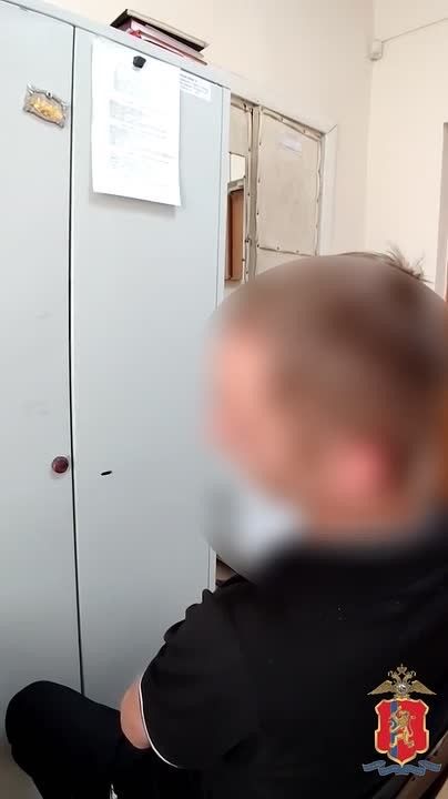 В Емельяновском округе полицейские по горячим следам задержали подозреваемых в угоне автомобиля