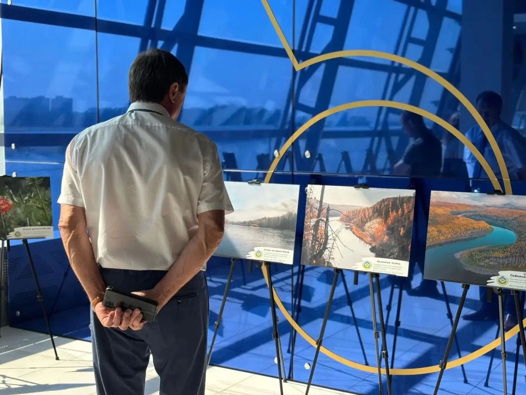 В красноярском национальном центре «Россия» открылась фотовыставка со снимками, сделанными на особо охраняемых территориях регионального значения В красноярском национальном центре «Россия» открылась фотовыставка со снимками, сделанными на особо охраняемых территориях регионального значения