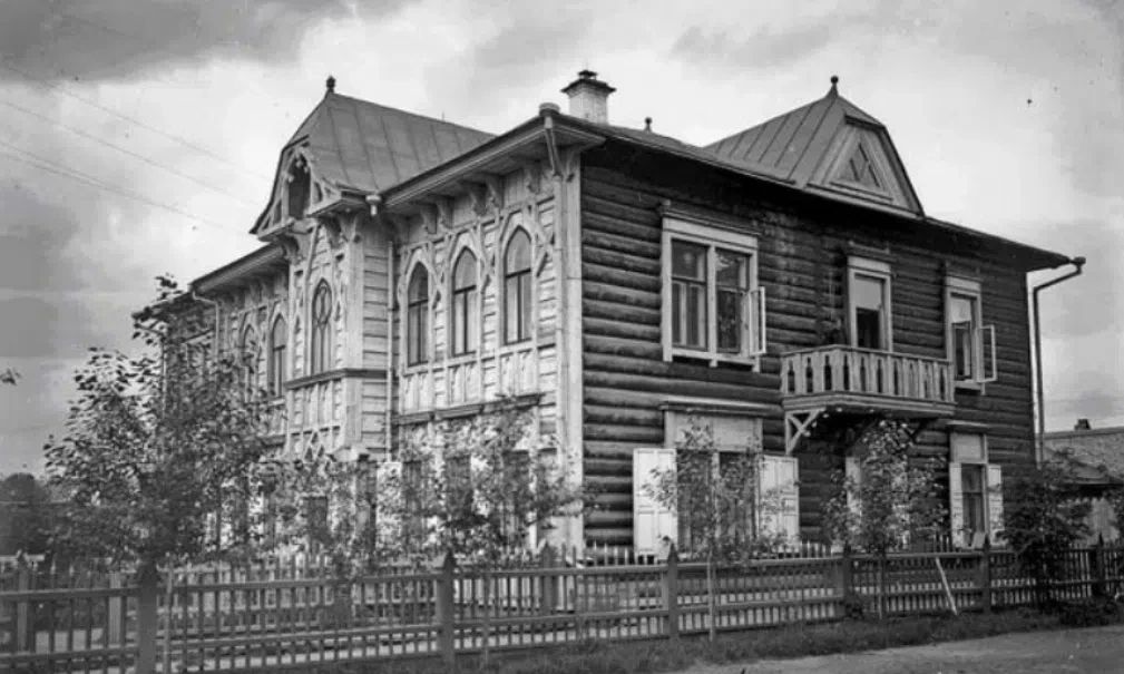 Объявлены торги на производство работ по реставрации «Дома Ксензда» и «Музея-усадьбы В.И. Сурикова»