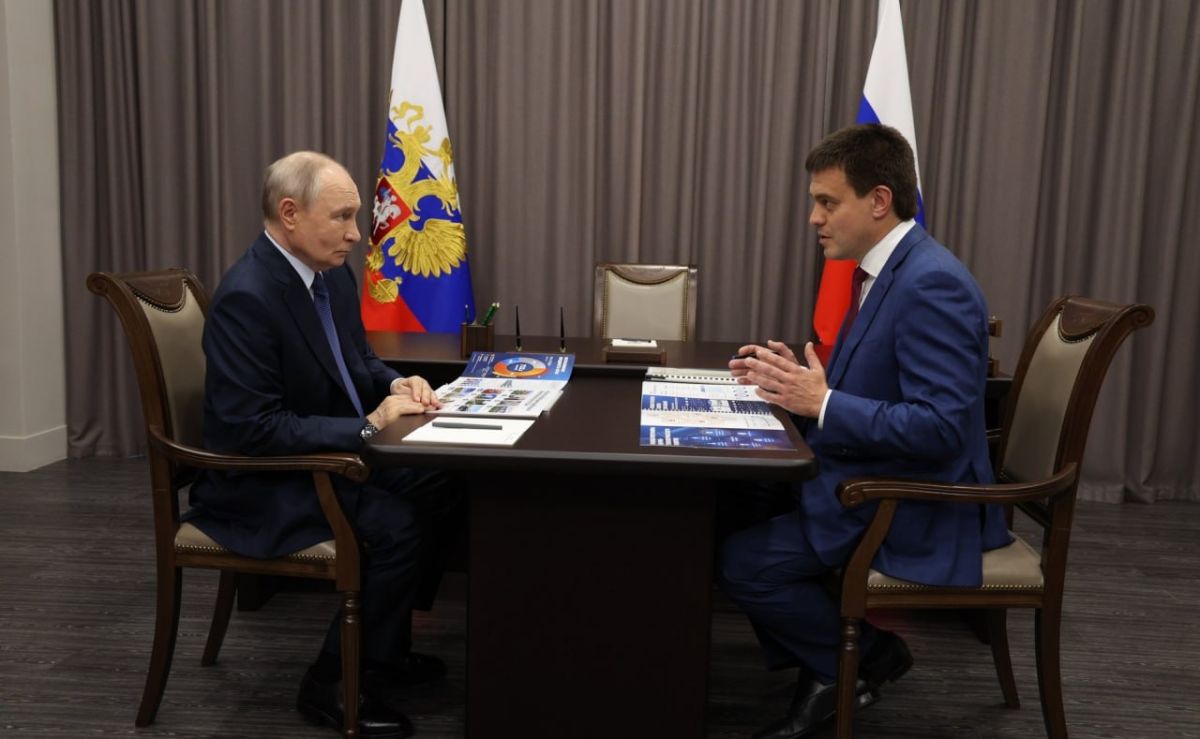 В Красноярске прошла рабочая встреча президента Российской Федерации Владимира Путина и губернатора региона Михаила Котюкова