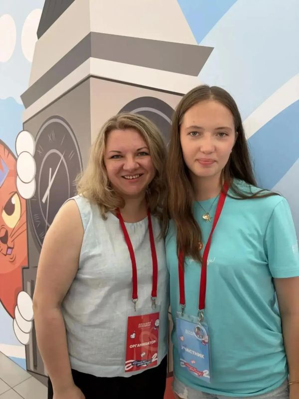 Алёна Блинкова из Сосновоборска — призёр «Большой перемены»! Алёна Блинкова из Сосновоборска — призёр «Большой перемены»!