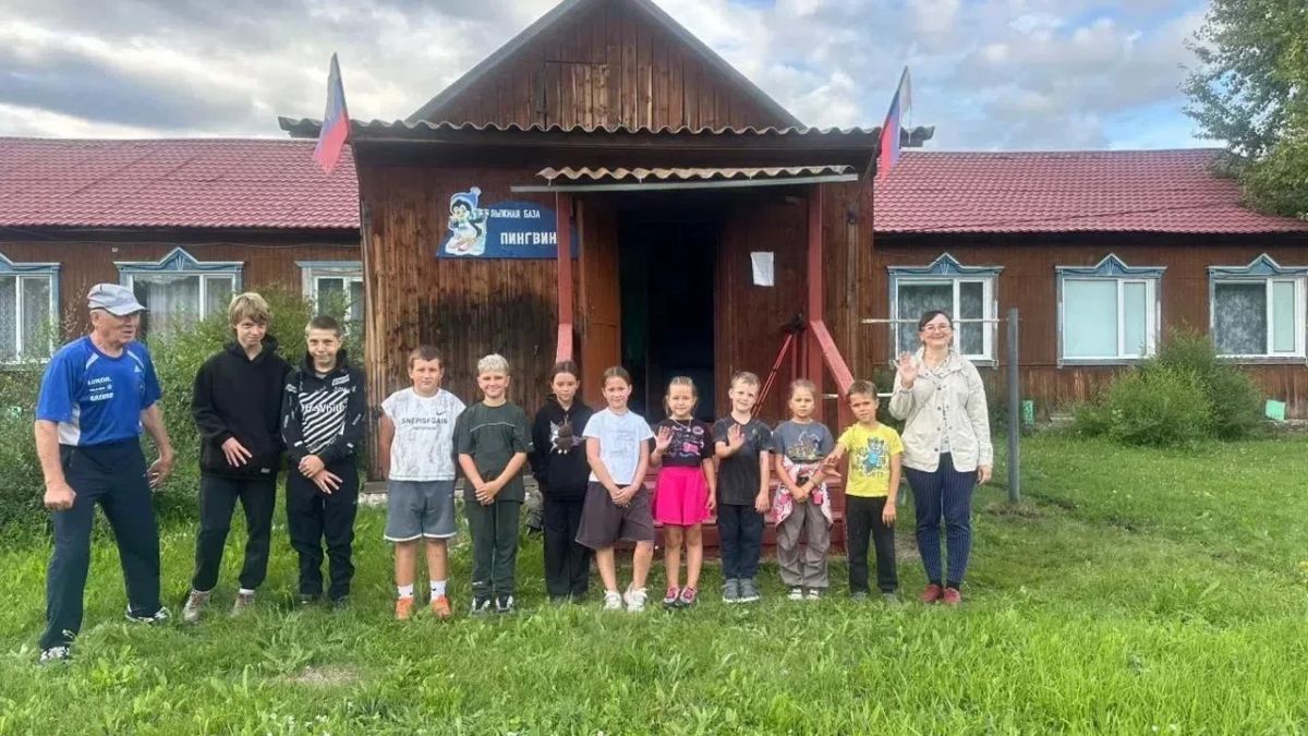 Спорт ближе, чем кажется: занимайтесь с профессионалом прямо во дворе! Спорт ближе, чем кажется: занимайтесь с профессионалом прямо во дворе!