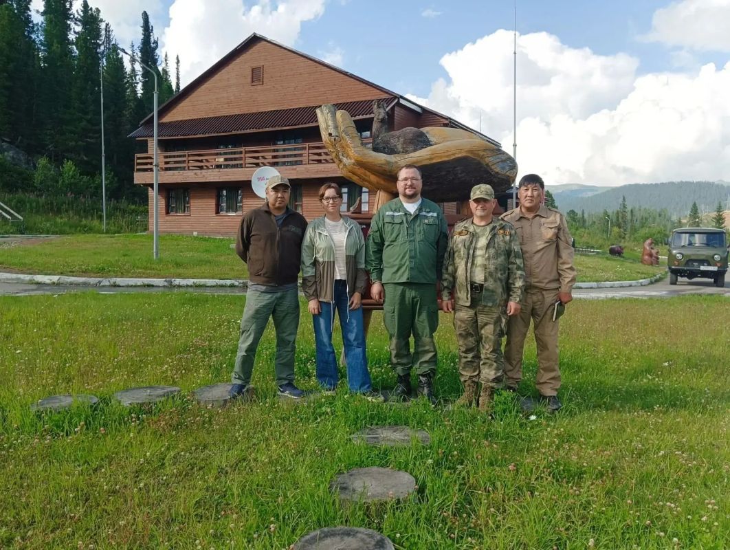 Природный парк «Ергаки» стал площадкой для профессионального диалога Природный парк «Ергаки» стал площадкой для профессионального диалога