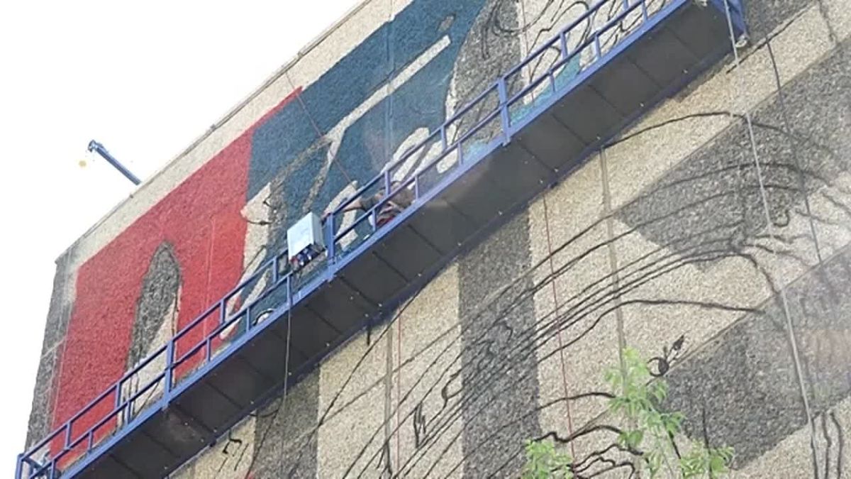 «РАССВЕТЫ» В КРАСНОЯРСКЕ. В Красноярске стартовал фестиваль уличного искусства «Рассветы»