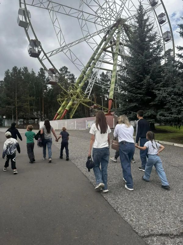 Мини-отпуск в «Роевом ручье»: семьи участников СВО отдохнули в Красноярске Мини-отпуск в «Роевом ручье»: семьи участников СВО отдохнули в Красноярске
