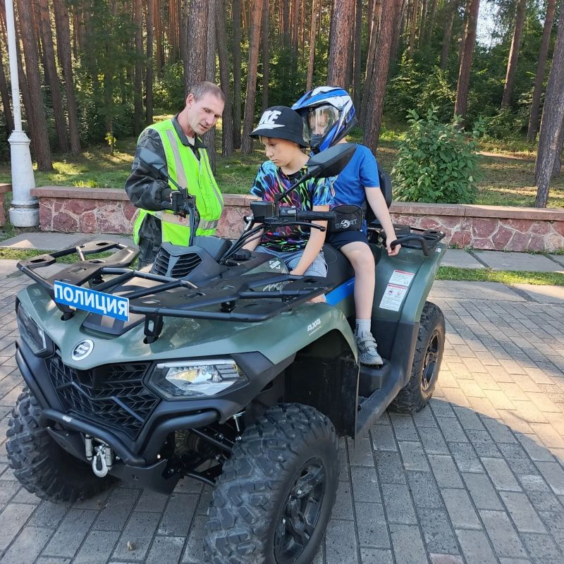 Железногорские полицейские — на страже порядка и в праздник!