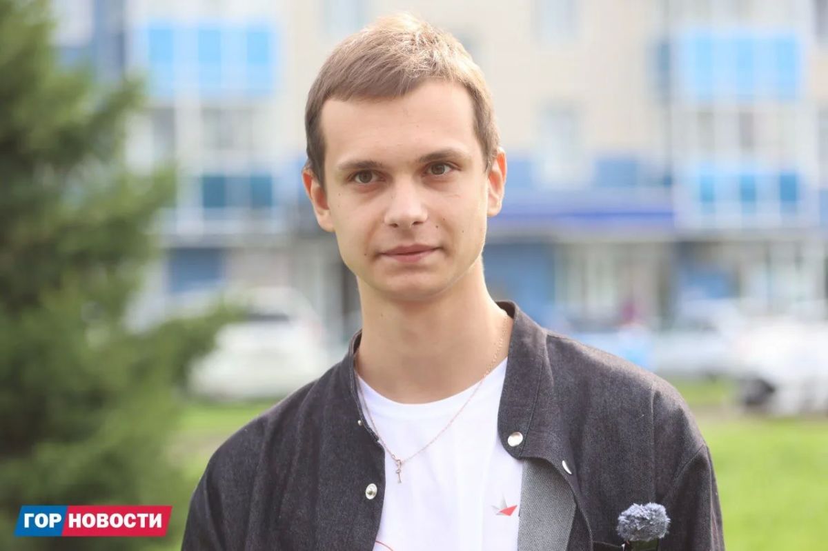 Красноярские школьники создали робота для уборки города Красноярские школьники создали робота для уборки города