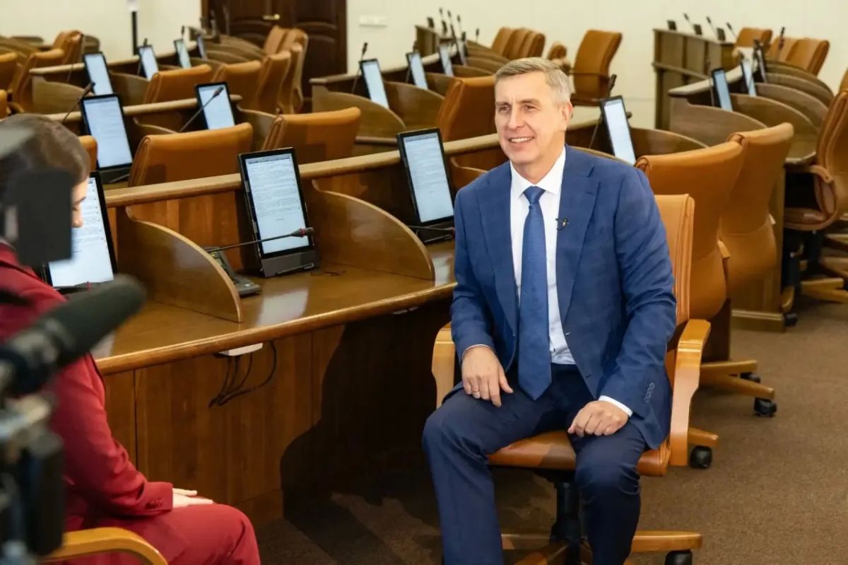 Сегодня день рождения отмечает председатель Законодательного Собрания Алексей Додатко! Сегодня день рождения отмечает председатель Законодательного Собрания Алексей Додатко!
