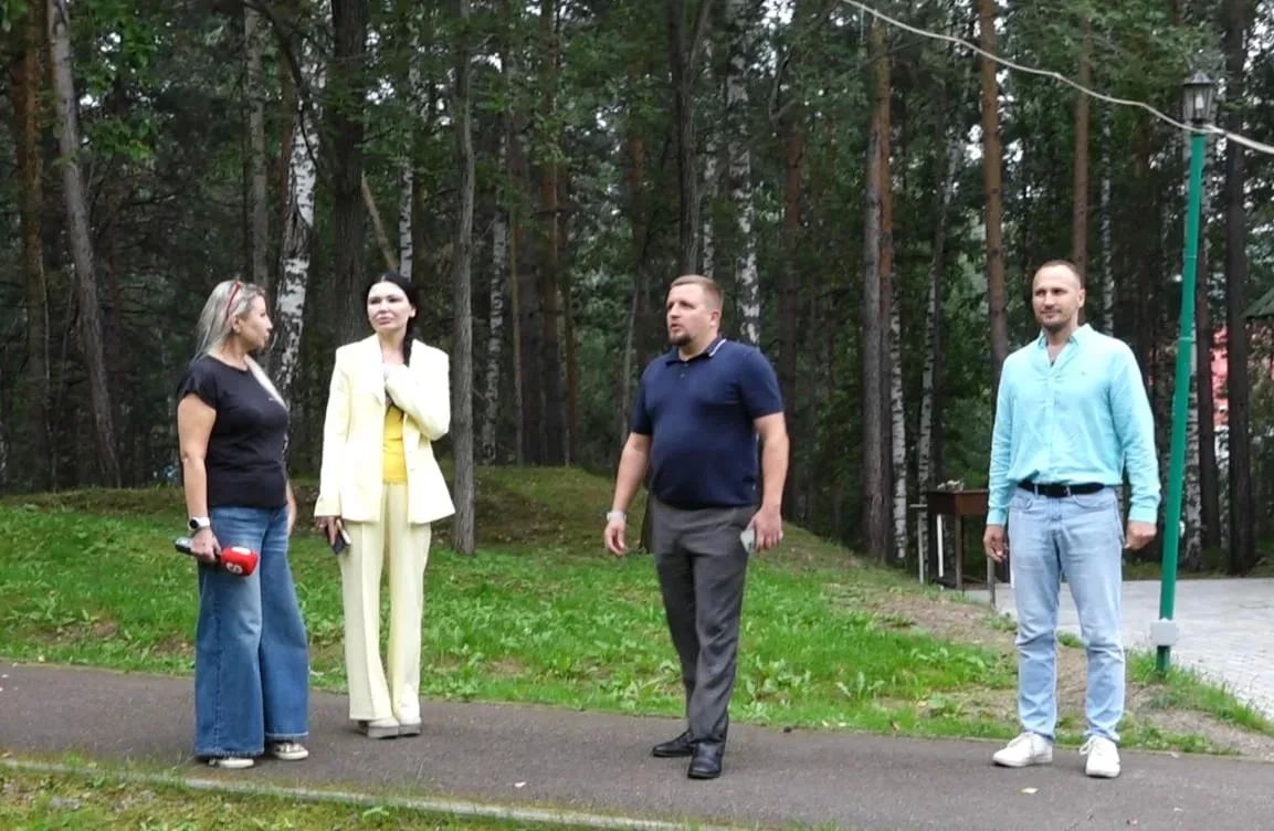 Депутат Ирина Иванова посетила спортивно-оздоровительный комплекс «Лесной» Депутат Ирина Иванова посетила спортивно-оздоровительный комплекс «Лесной»