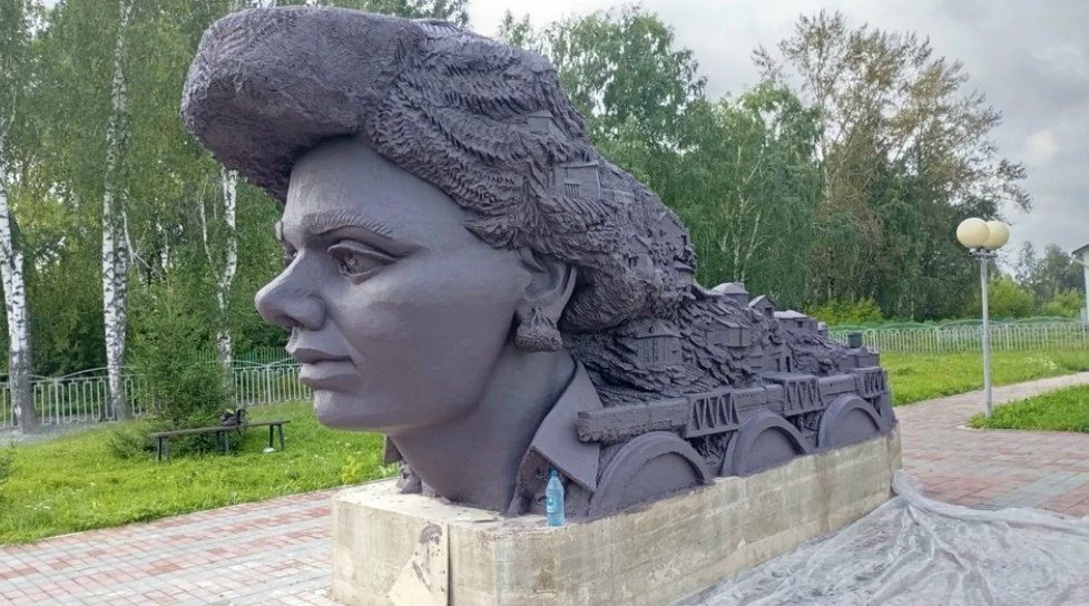 Сестра "Аленки"?. А вы уже видели новый арт-объект в Красноярском крае? Здесь мы писали о нем подробнее: Сестра "Аленки"?. А вы уже видели новый арт-объект в Красноярском крае? Здесь мы писали о нем подробнее: