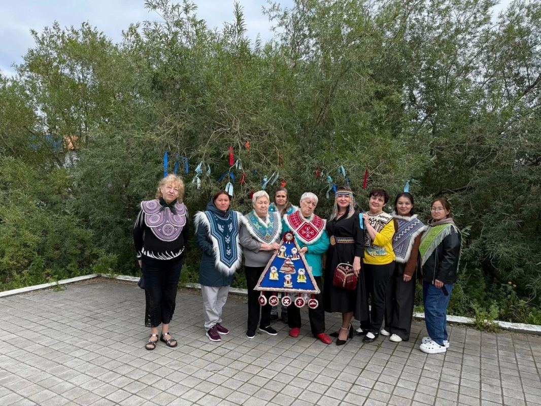 В учреждениях социального обслуживания нашего края проводится множество различных мероприятий, посвящённых Году народного единства В учреждениях социального обслуживания нашего края проводится множество различных мероприятий, посвящённых Году народного единства