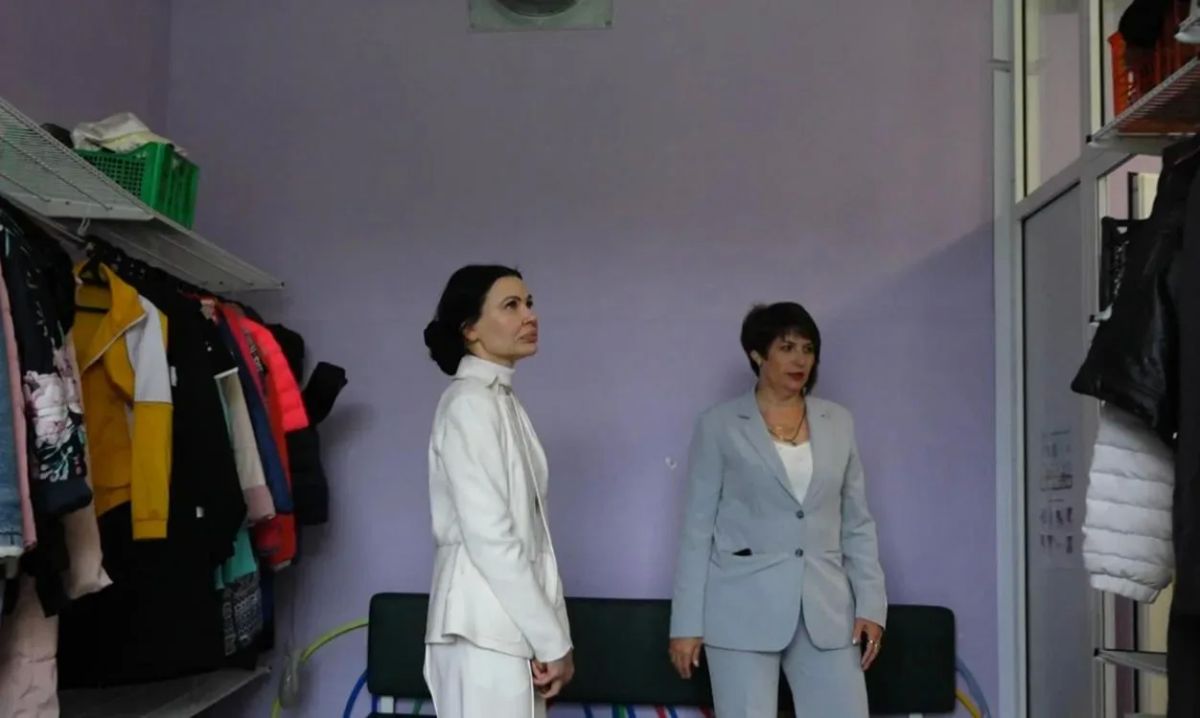 Ирина Иванова посетила детский психоневрологический интернат «Подсолнух»