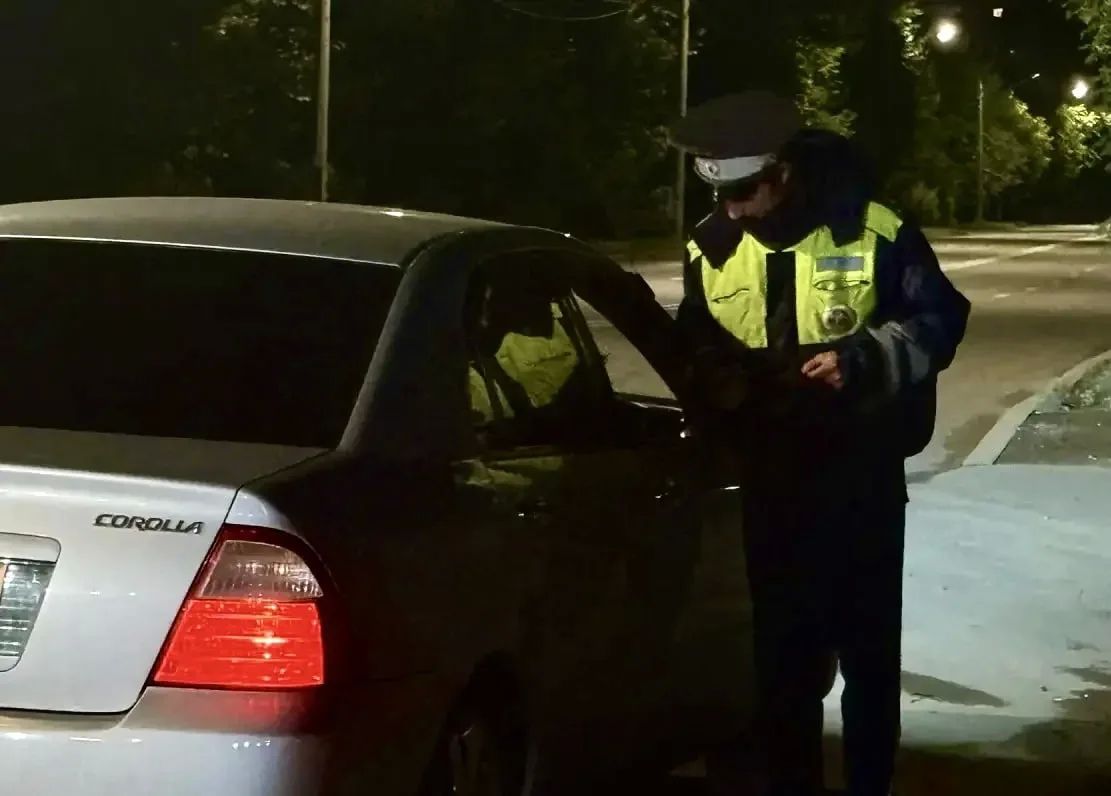 За прошедшие выходные в Красноярске инспекторы ДПС задержали 39 нетрезвых водителей