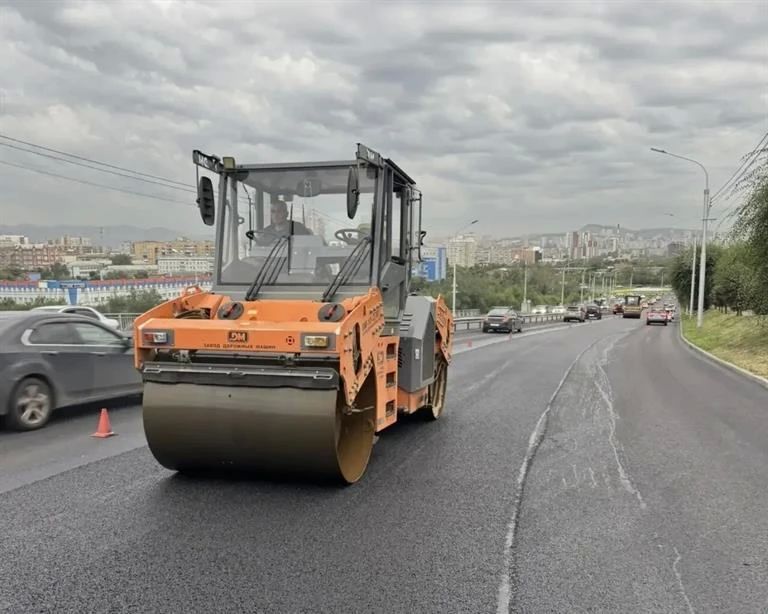 В Красноярске досрочно завершен ремонт улиц Матросова и Киренского На ул. Матросова (участок от дома 4 до дома 41а, протяжённость — 3,4 км):
