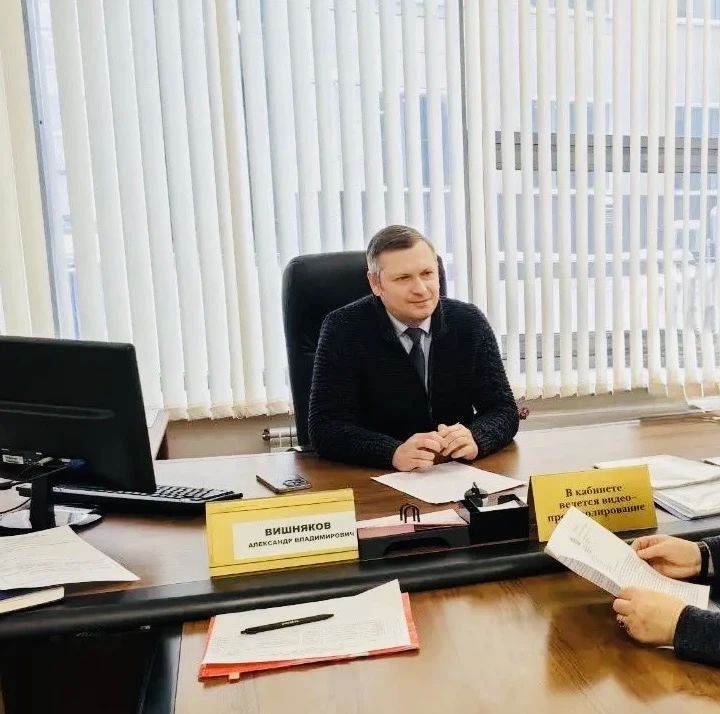 Руководитель Александр Вишняков провел личный прием граждан в Общественной приемной Губернатора