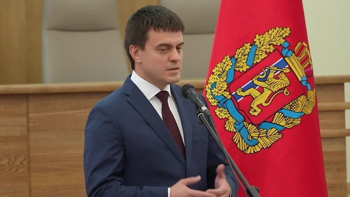 Михаил Котюков: Сегодня вручил государственные и краевые награды 36 жителям края