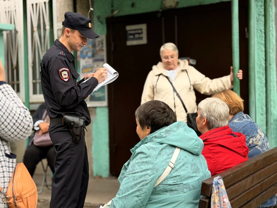 В Кировском районе краевого центра сотрудники полиции провели масштабное профилактическое мероприятие В Кировском районе краевого центра сотрудники полиции провели масштабное профилактическое мероприятие