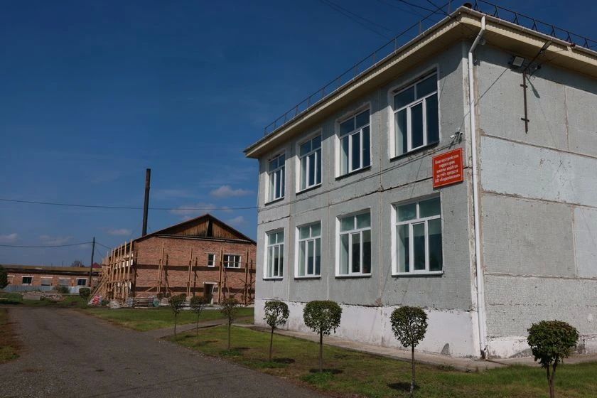 В Курагинском округе построили около 100 домов для специалистов животноводческого комплекса В Курагинском округе построили около 100 домов для специалистов животноводческого комплекса