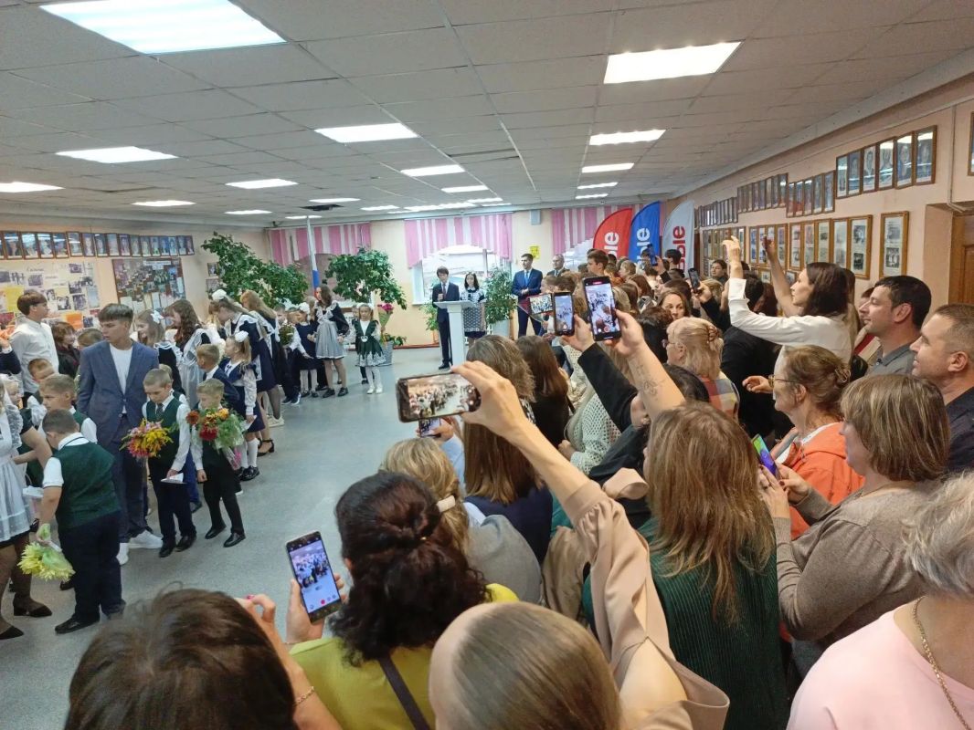 В Богучанском округе учебный год начался для 4500 ребят, среди которых 348 первоклассников В Богучанском округе учебный год начался для 4500 ребят, среди которых 348 первоклассников