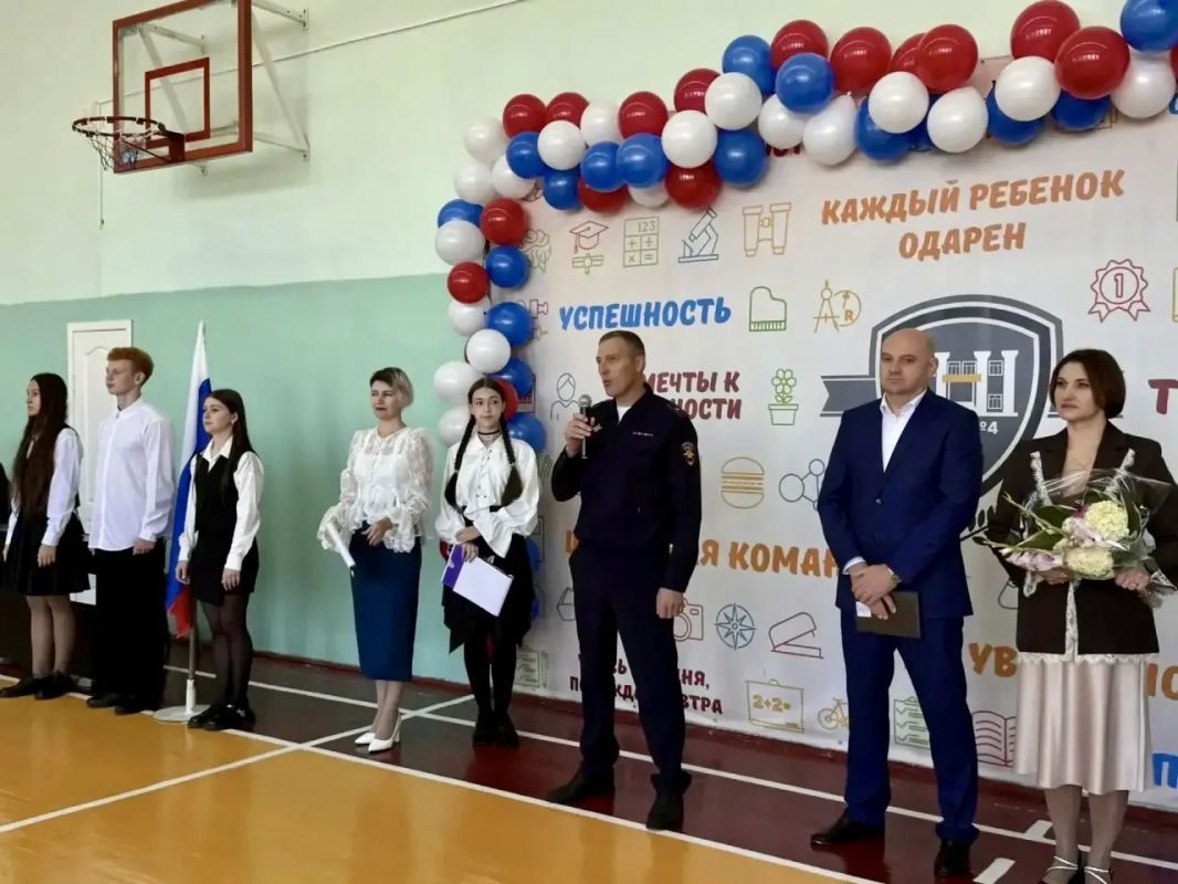 День знаний: о безопасности на дороге — с первых школьных дней День знаний: о безопасности на дороге — с первых школьных дней