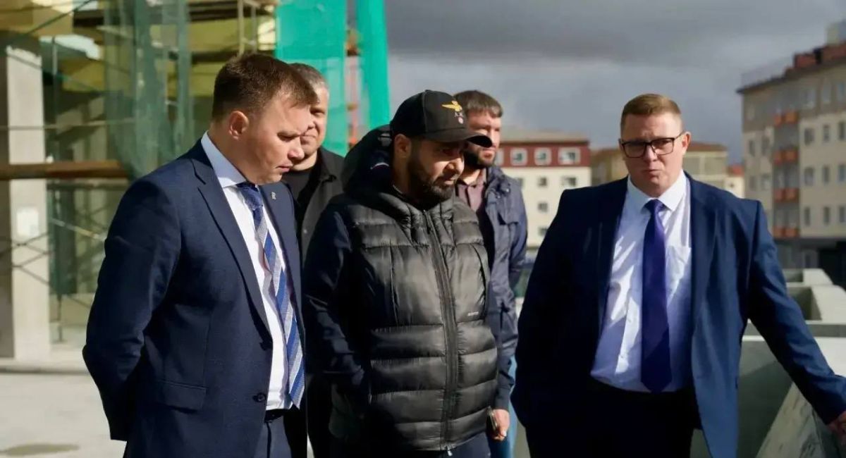 Дмитрий Карасёв: Провёл выездное совещание по ключевым проектам благоустройства в центре города Дмитрий Карасёв: Провёл выездное совещание по ключевым проектам благоустройства в центре города