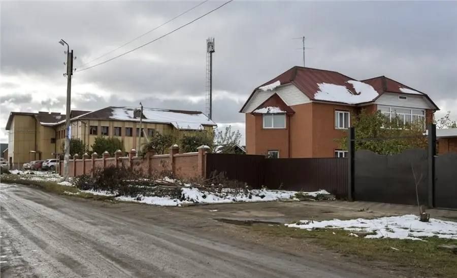 Прокуратура потребовала у бизнесмена Евгения Генералова вернуть государству 50 га земли в Солнечном Прокуратура потребовала у бизнесмена Евгения Генералова вернуть государству 50 га земли в Солнечном