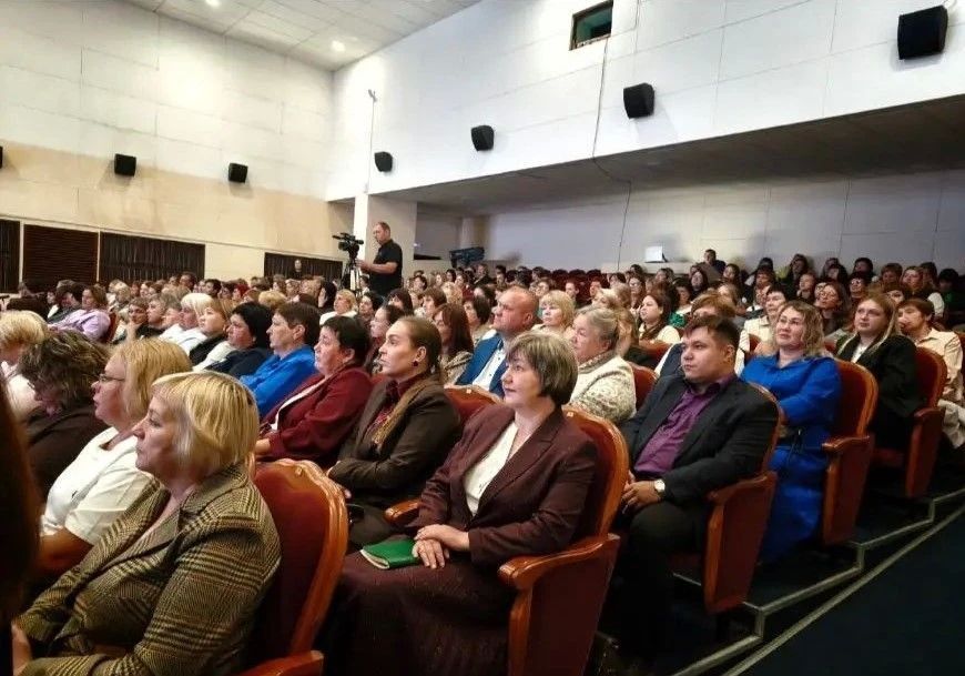 «Каждый избиратель в Красноярском крае получит полную и достоверную информацию о предстоящих выборах», – уверенно говорят участники проекта «ИнформУИК» «Каждый избиратель в Красноярском крае получит полную и достоверную информацию о предстоящих выборах», – уверенно говорят участники проекта «ИнформУИК»