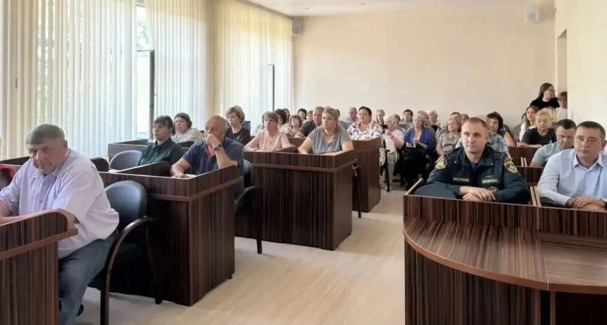 Адресное информирование о предстоящих выборах в Государственную Думу РФ и Законодательное Собрание региона продолжается в Красноярском крае Адресное информирование о предстоящих выборах в Государственную Думу РФ и Законодательное Собрание региона продолжается в Красноярском крае