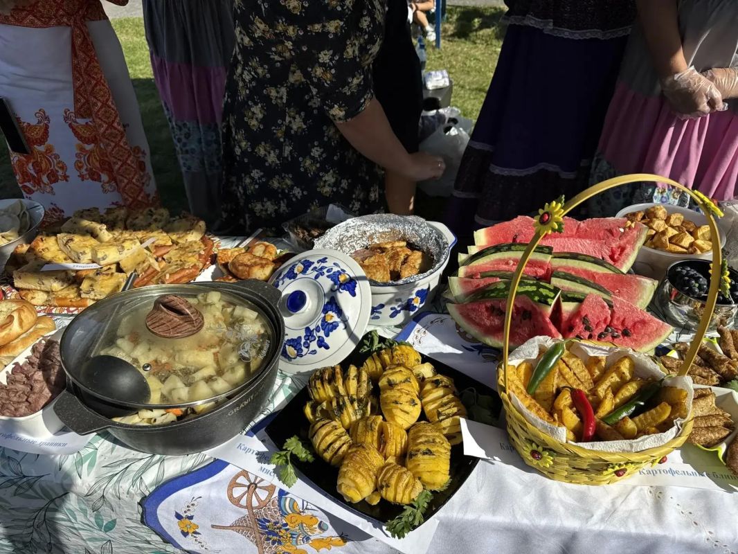 Лапшиха отметила 130-летие! Лапшиха отметила 130-летие!