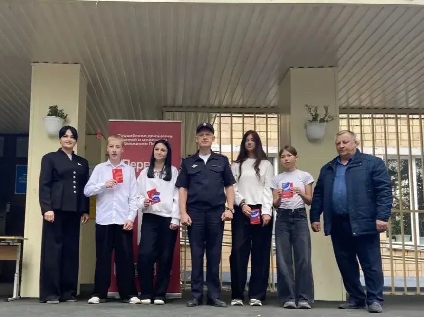 Торжественное вручение паспортов в Ильичевской школе!