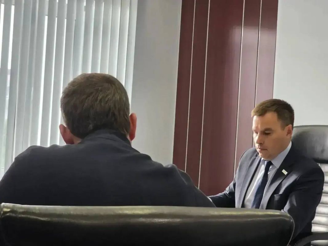 Дмитрий Карасёв: Регулярно провожу личные приёмы Дмитрий Карасёв: Регулярно провожу личные приёмы