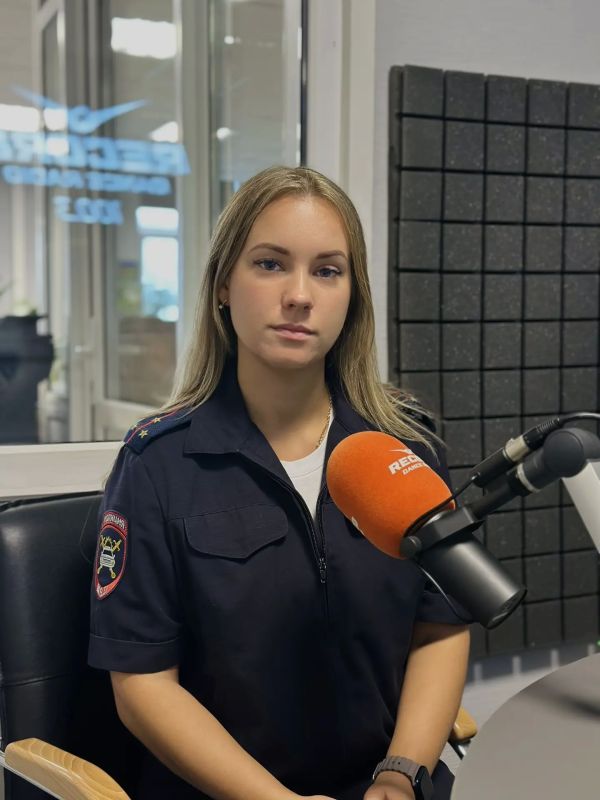Прямо сейчас в эфире радио Рекорд Красноярск обсуждаем тему: «Осень - сезон автодел: регистрация, замена водительского удостоверения и лайфхаки от РЭО»